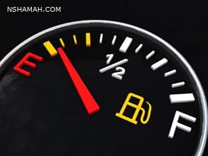 أقصى مسافة تقطعها السيارة بعد إضاءة لمبة الوقود أقصى مسافة تقطعها السيارة بعد إضاءة لمبة الوقود